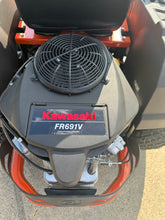 Load image into Gallery viewer, Husqvarna Z254 special edition w/kawasaki